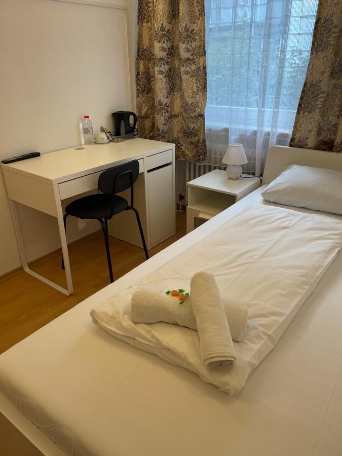 Hotel Starlight Frankfurt am Main ภายนอก รูปภาพ