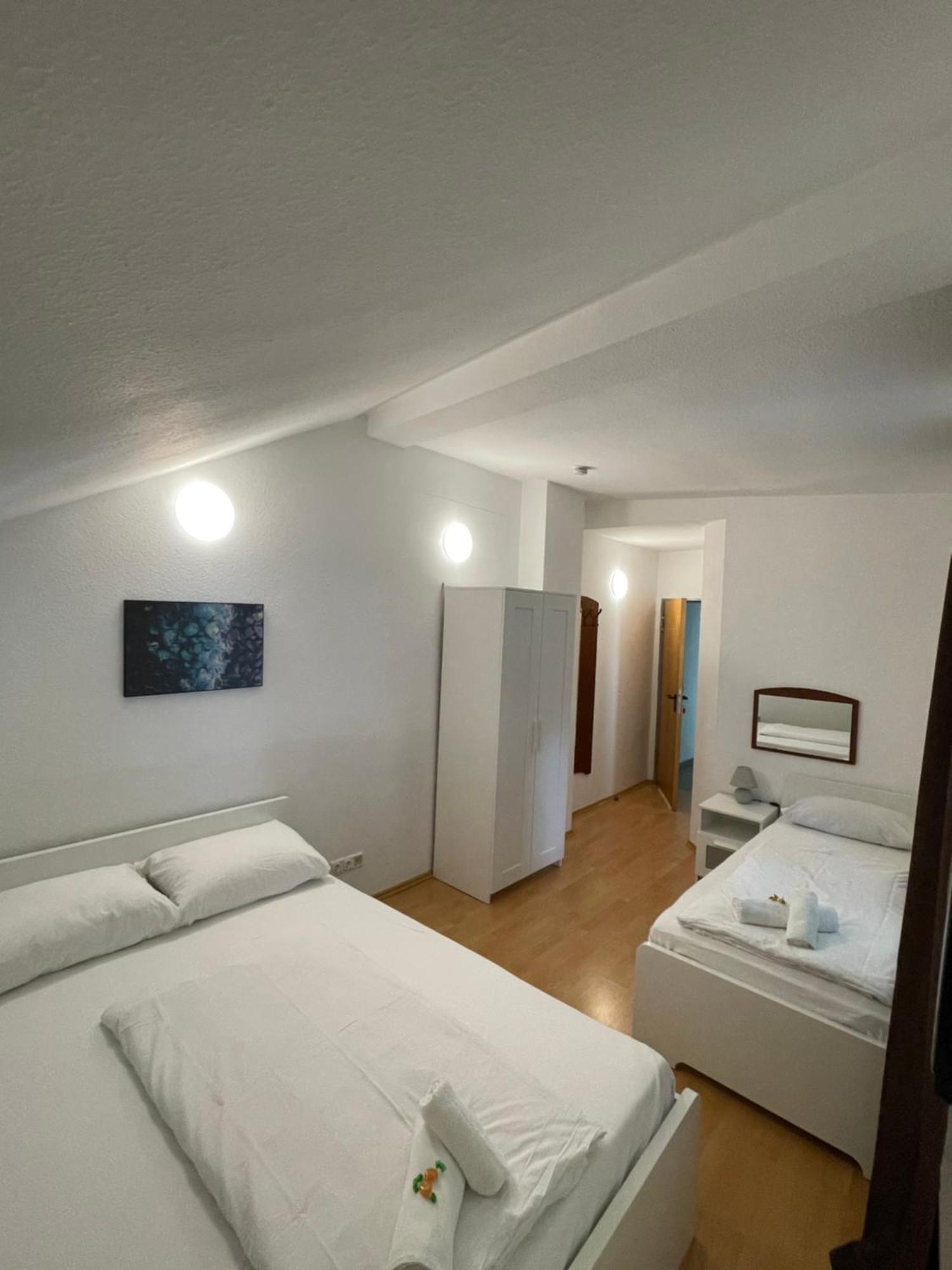 Hotel Starlight Frankfurt am Main ภายนอก รูปภาพ